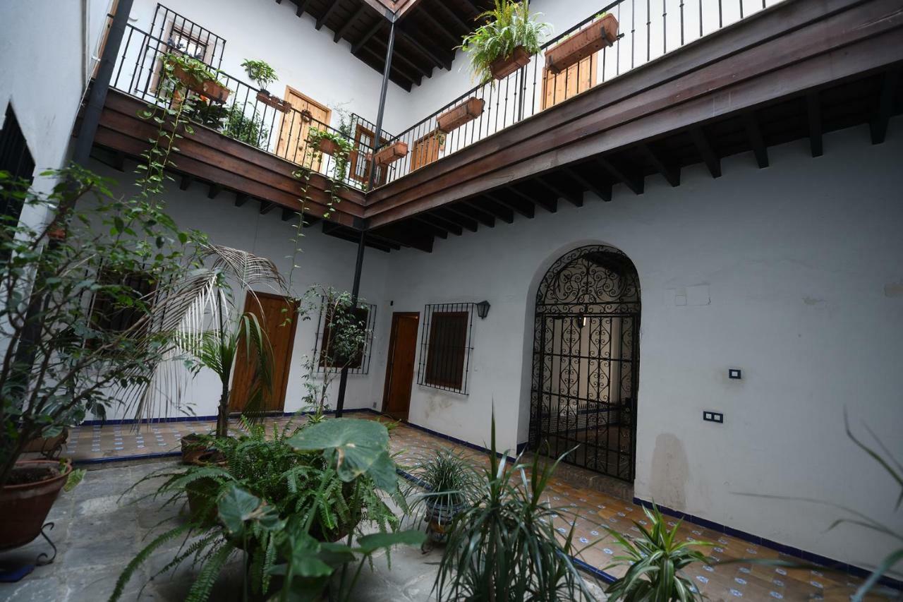 Apartamento Arenal Севілья Екстер'єр фото