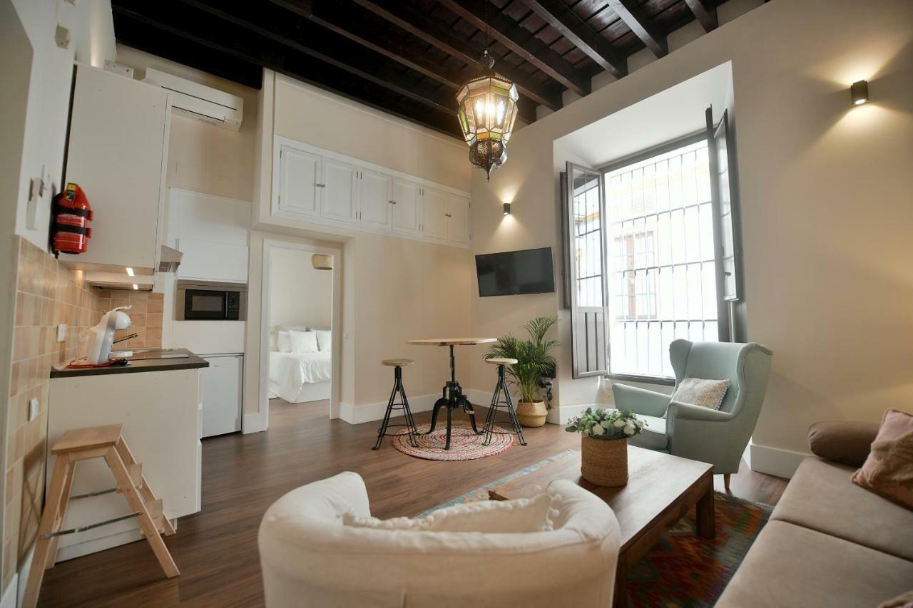 Apartamento Arenal Севілья Екстер'єр фото